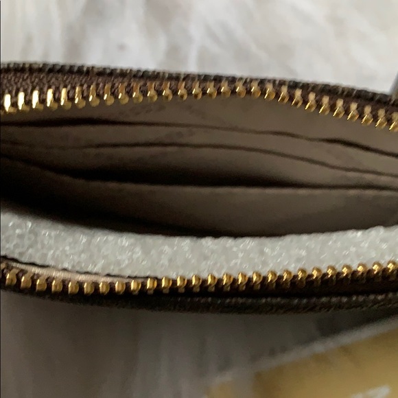 🤎 MICHAEL KORS Jet Set Wristlet - Picture 5 of 7